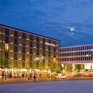 https://novotel-messe.com-bavaria.com