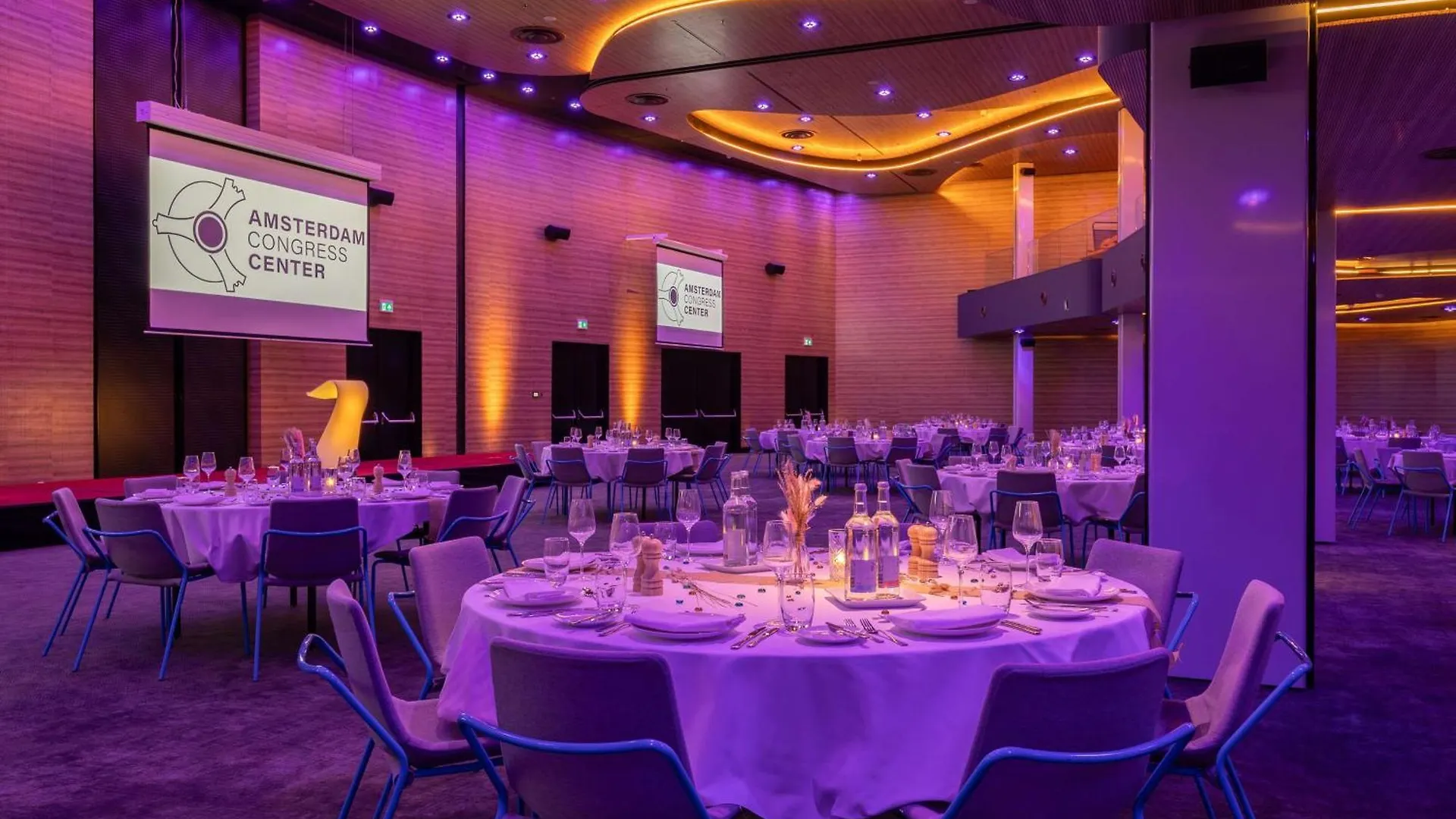 Park Inn By Radisson Amsterdam City West 4*,